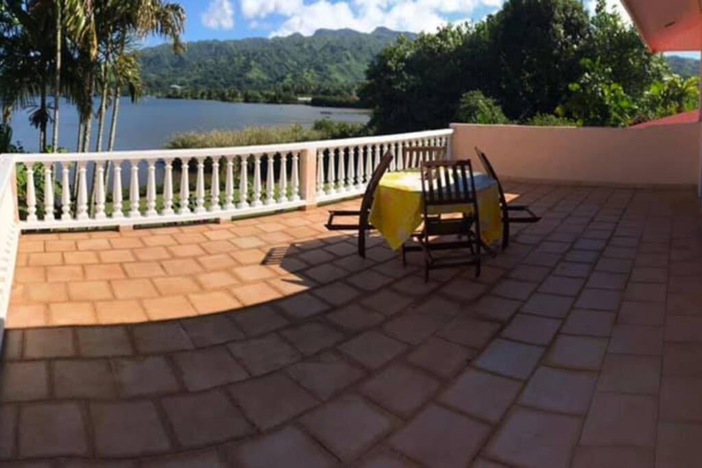 Te Mana Lodge Taravao Екстер'єр фото